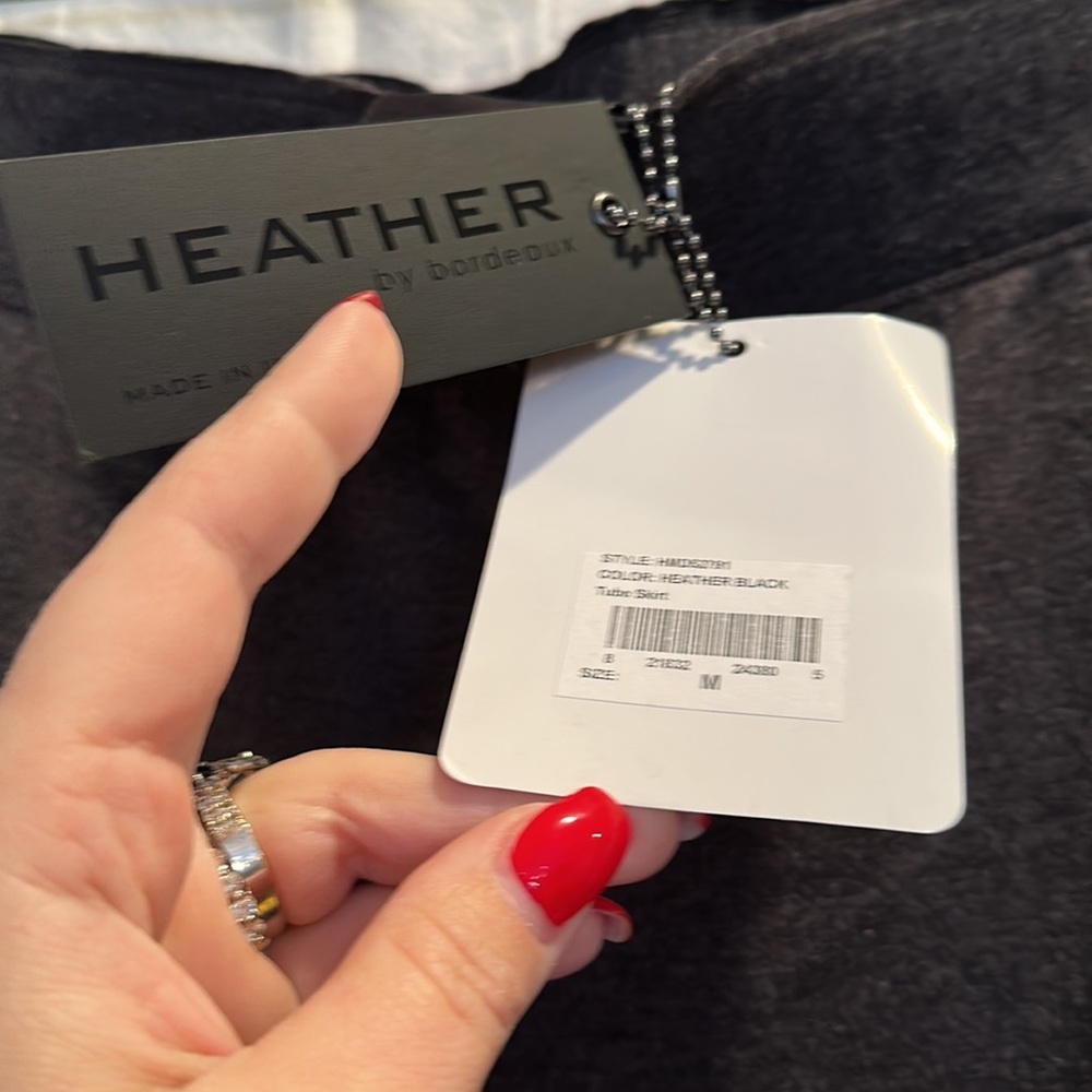 Heather by Bordeaux tube skirt - Picture 2 of 4